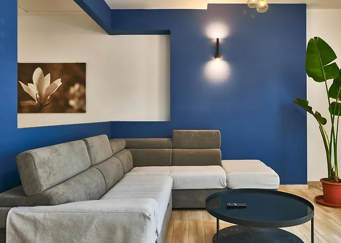 Apartament F