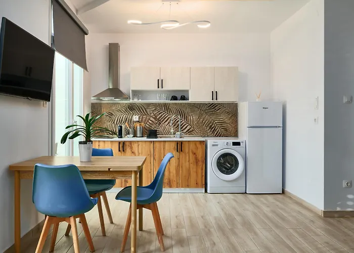 F Apartament
